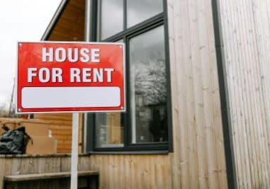 pexels-ivan-s-8963081